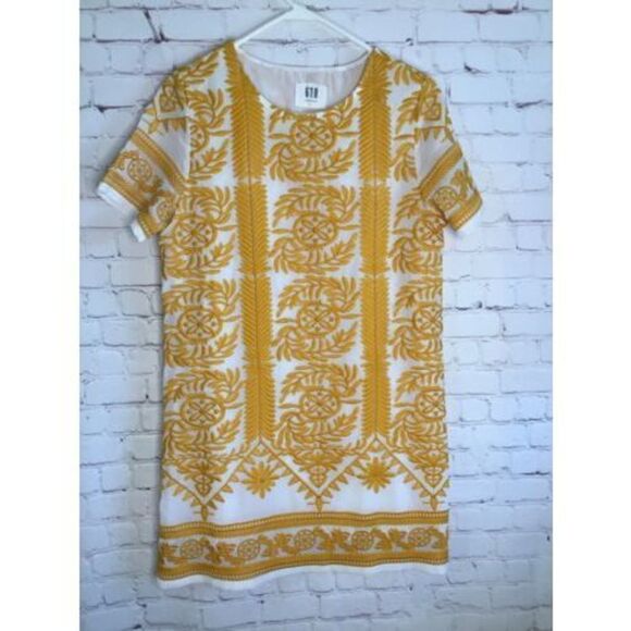 618 Six One Eight Shift Dress Size M White Yellow Embroidered Short Sleeve Lined - Picture 1 of 12
